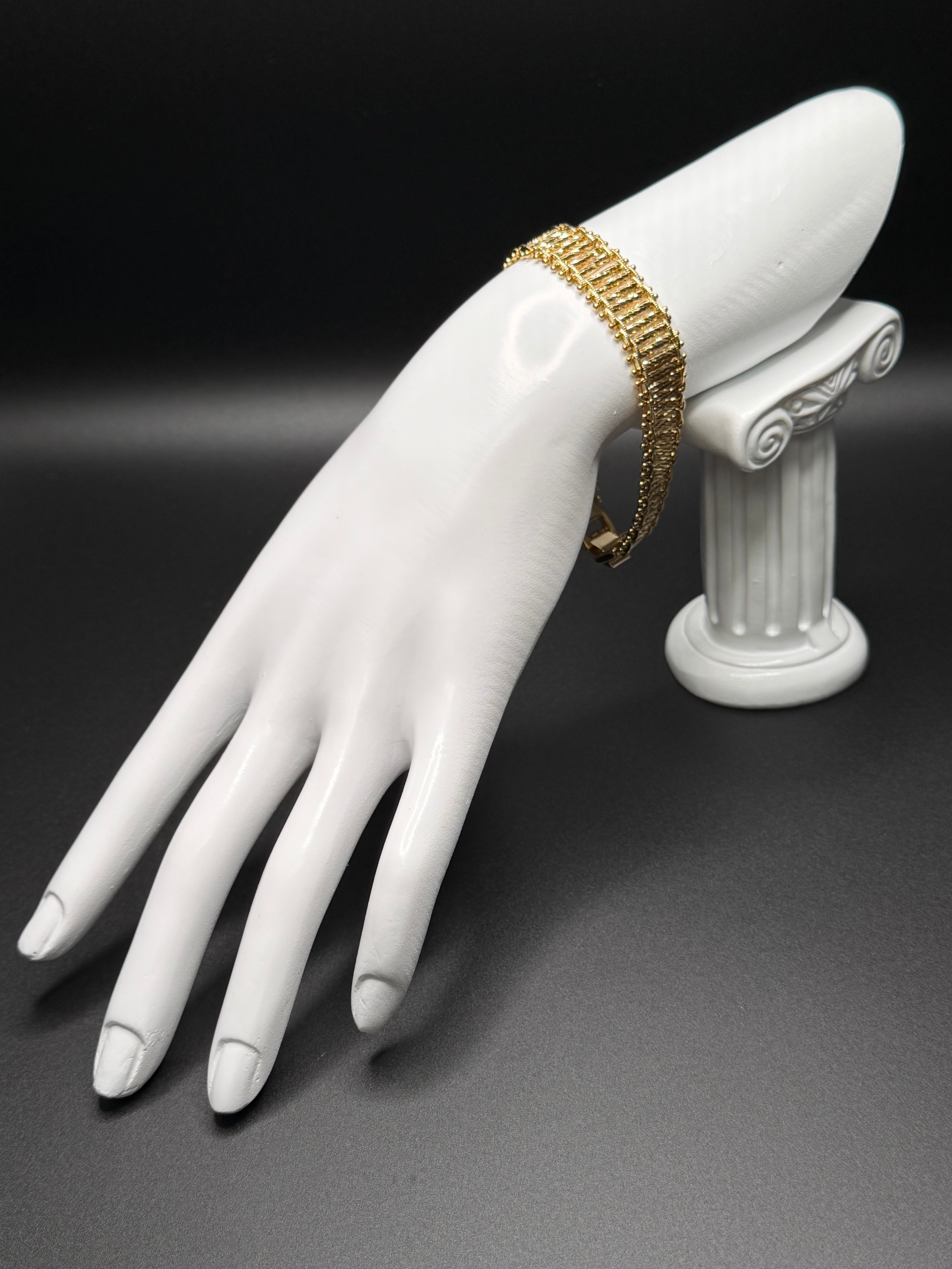 Ladies Premade Bracelets